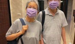 邻居爆料李靓蕾视频播放,李靓蕾视频播放引发热议，真相究竟如何？